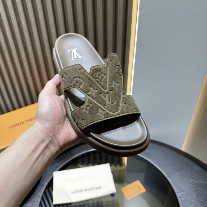 L0VT SANDAL
