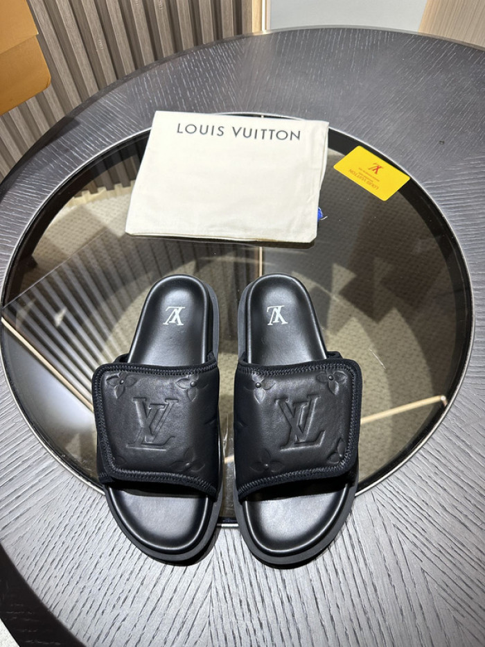 L0VT SANDAL