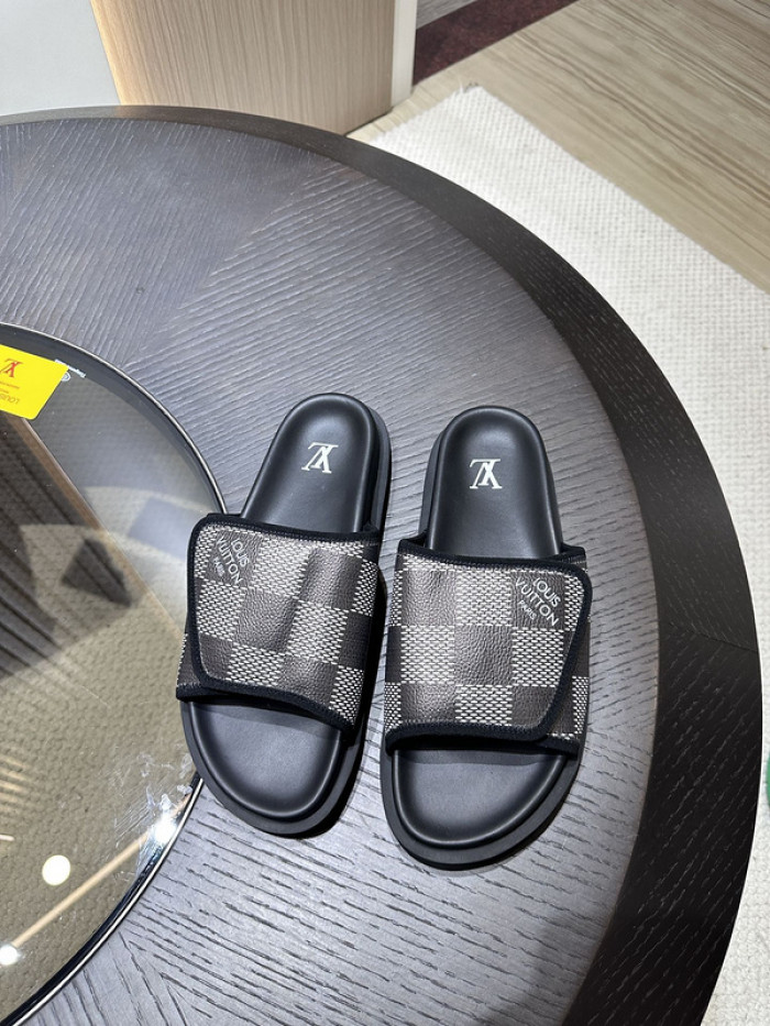 L0VT SANDAL