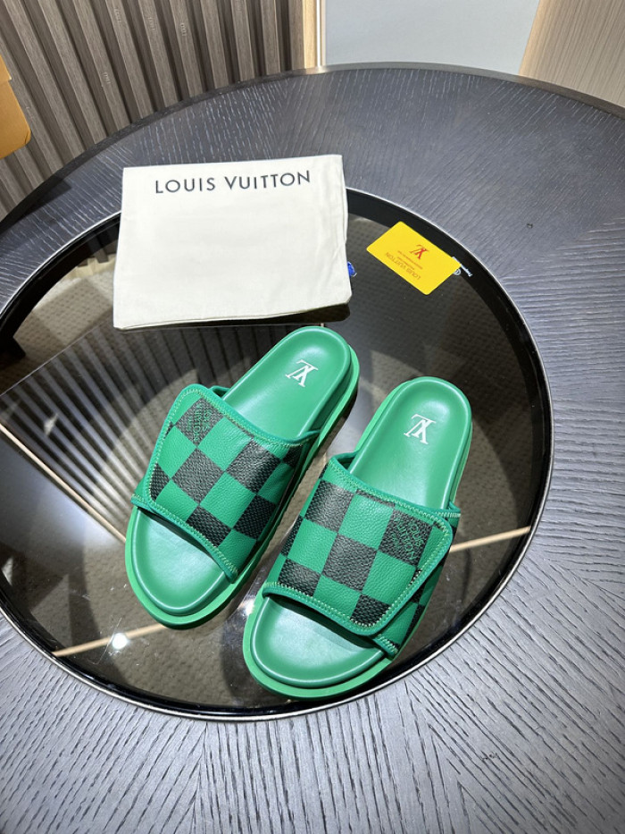 L0VT SANDAL