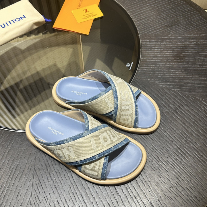 L0VT SANDAL