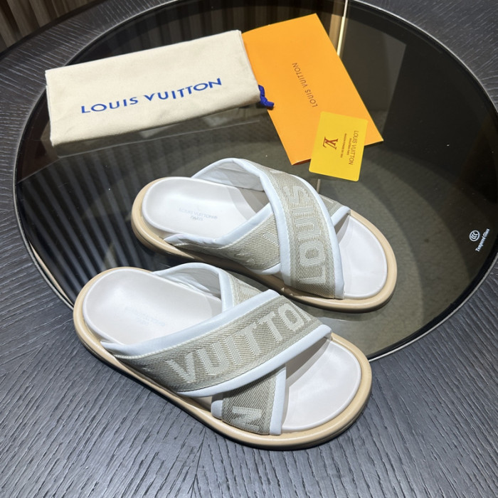 L0VT SANDAL