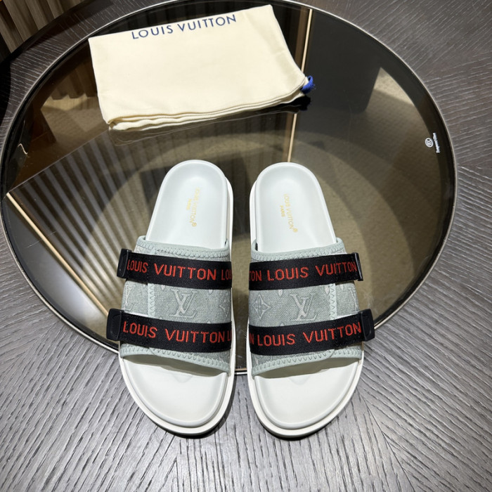 L0VT SANDAL