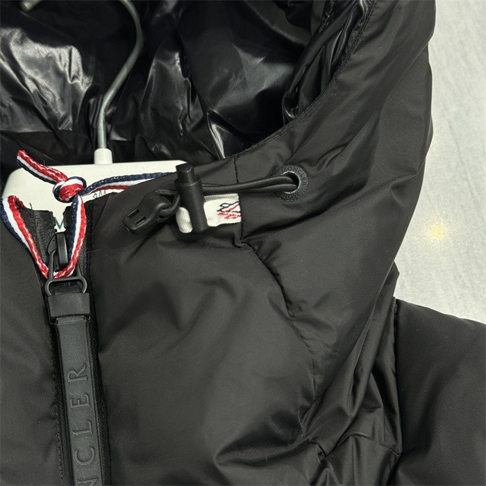 M0*C1ER DOWN JACKET