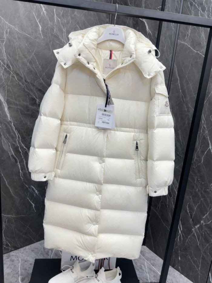 M0*C1ER DOWN JACKET
