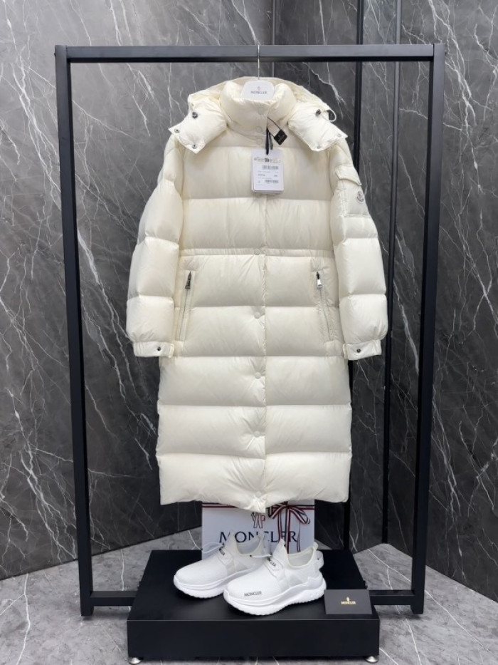 M0*C1ER DOWN JACKET