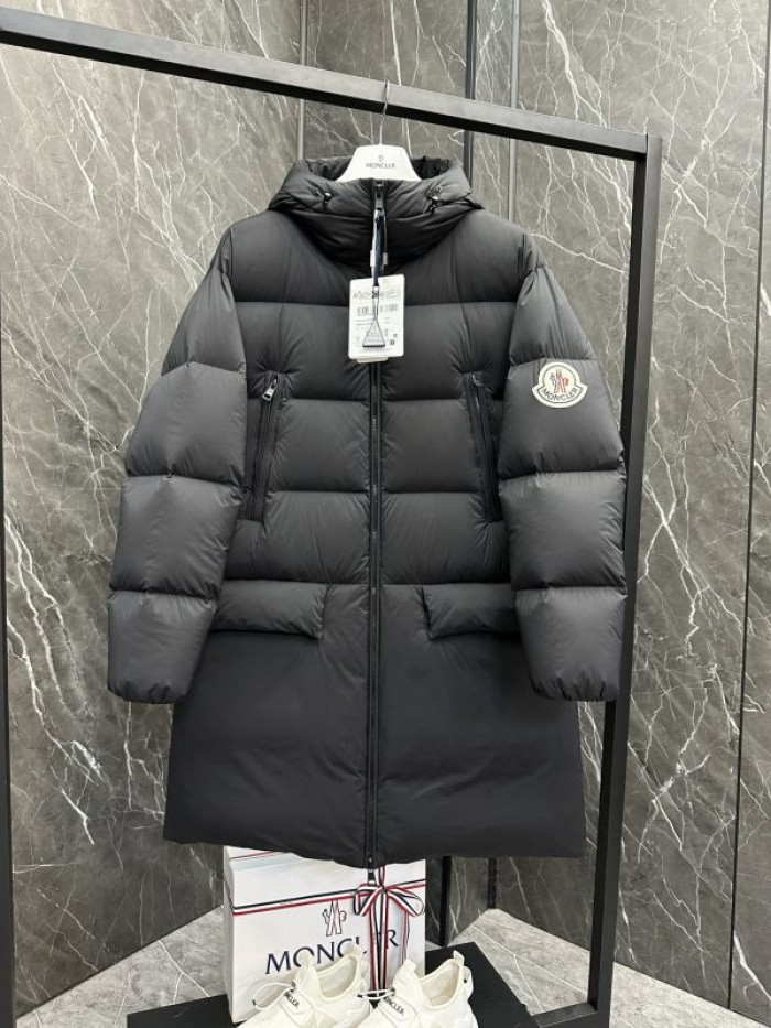 M0*C1ER DOWN JACKET