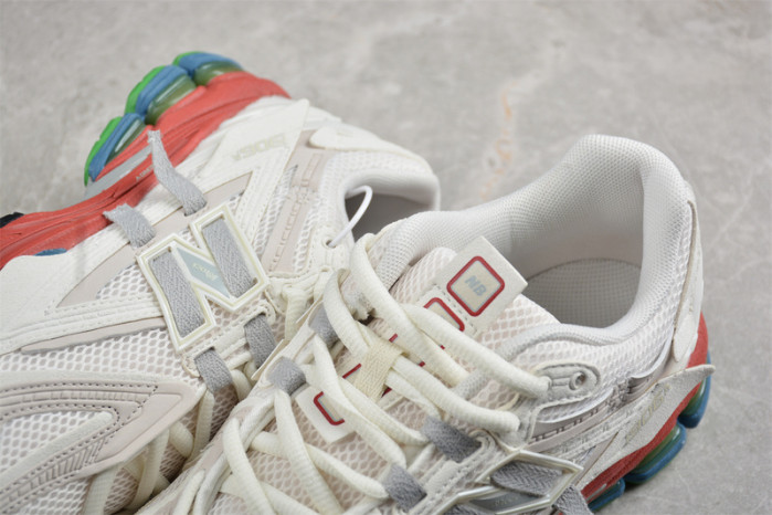 NEW BALAN& SNEKAER