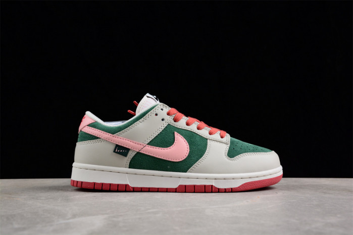 Nike Dunk Low SE All Petals United Fir Green (Women