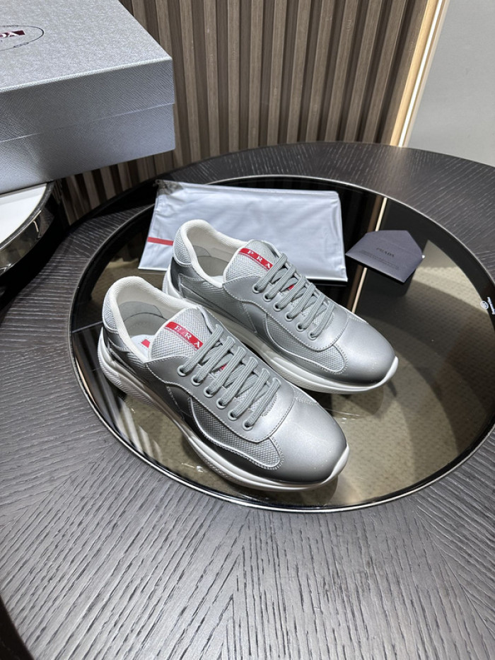 PRAD SNEAKER