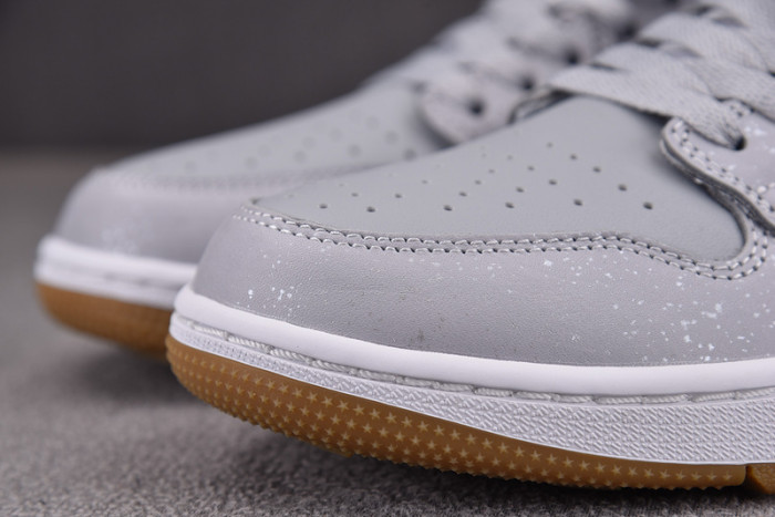 Air Jordan 1 Retro Low Golf Wolf Grey Gum DD9315-006