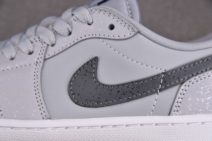 Air Jordan 1 Retro Low Golf Wolf Grey Gum DD9315-006