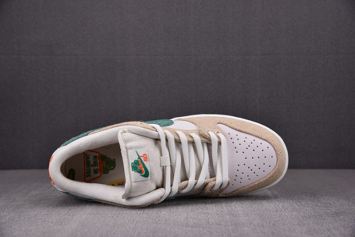 Jarritos x Nike Dunk SB Low Phantom and Malachite FD0860-001