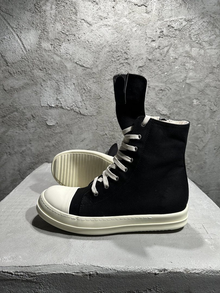 R1CK OWEN& HOLLYWOOD (CANVAS)