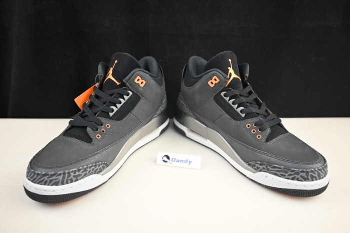 Air Jordan 3 “Fear” CT8532-080