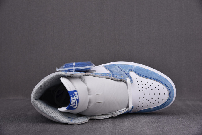 Air Jordan 1 High OG Hyper Royal  555088-402