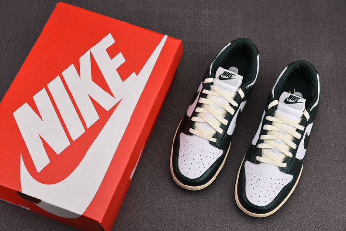 Nike Dunk Low “Vintage Green”-DQ8580-100